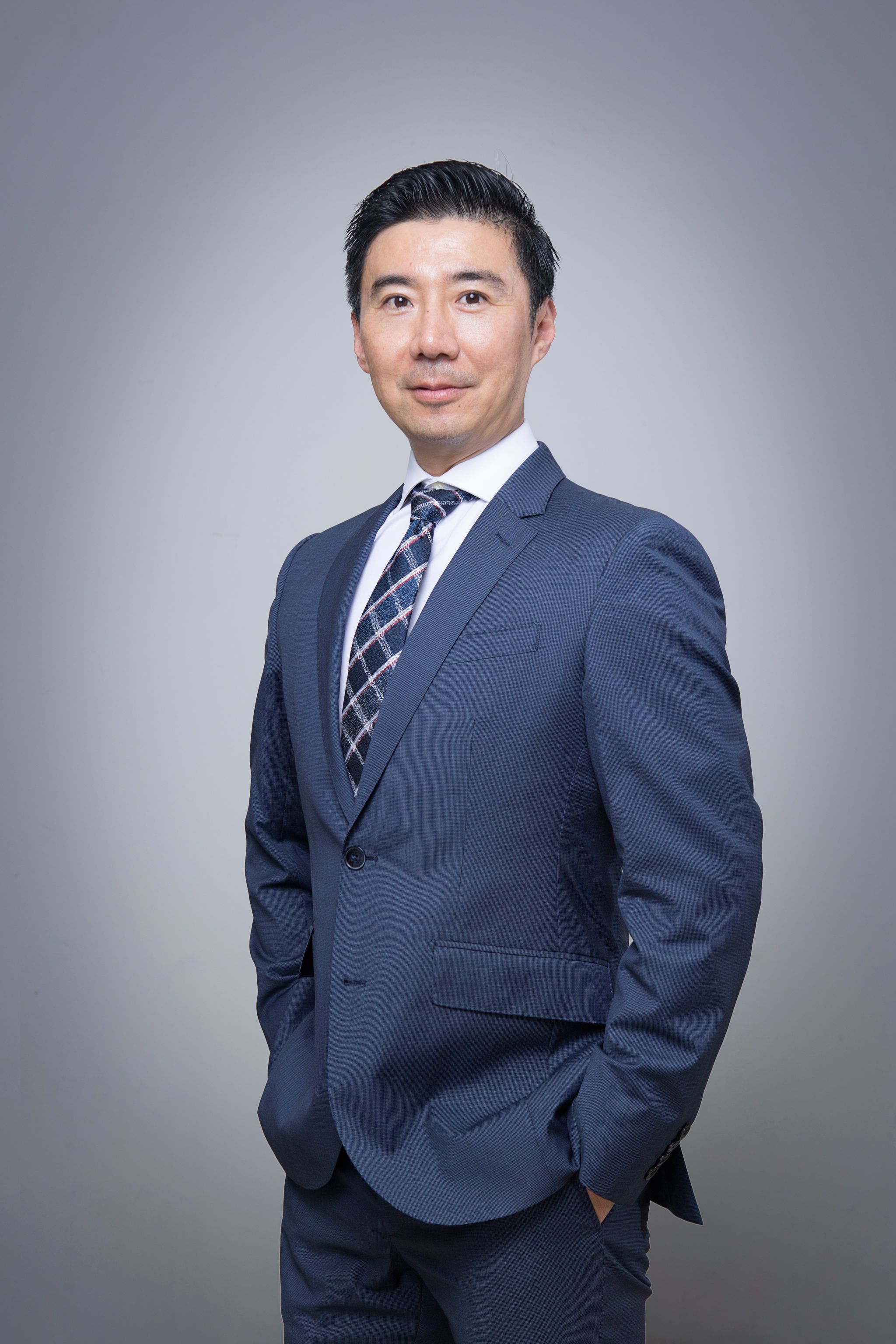 上海市政协委员,美国伊利诺伊厄巴纳